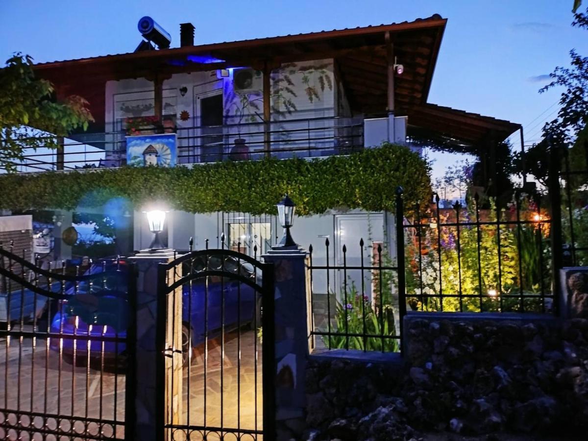 Adam'S Holiday House 2019 Kariani Luaran gambar