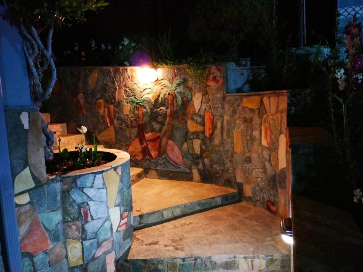 Adam'S Holiday House 2019 Kariani Luaran gambar