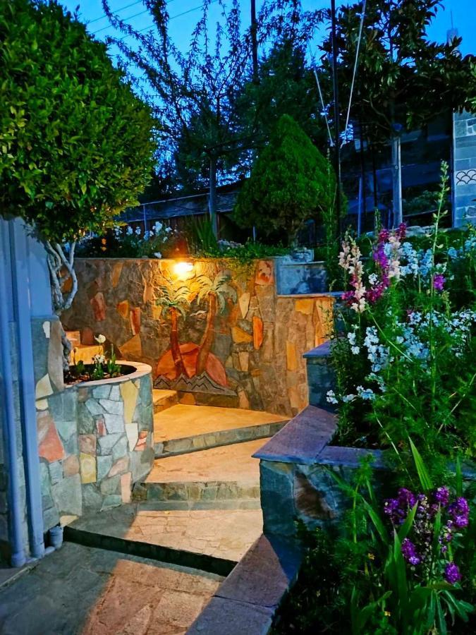 Adam'S Holiday House 2019 Kariani Luaran gambar