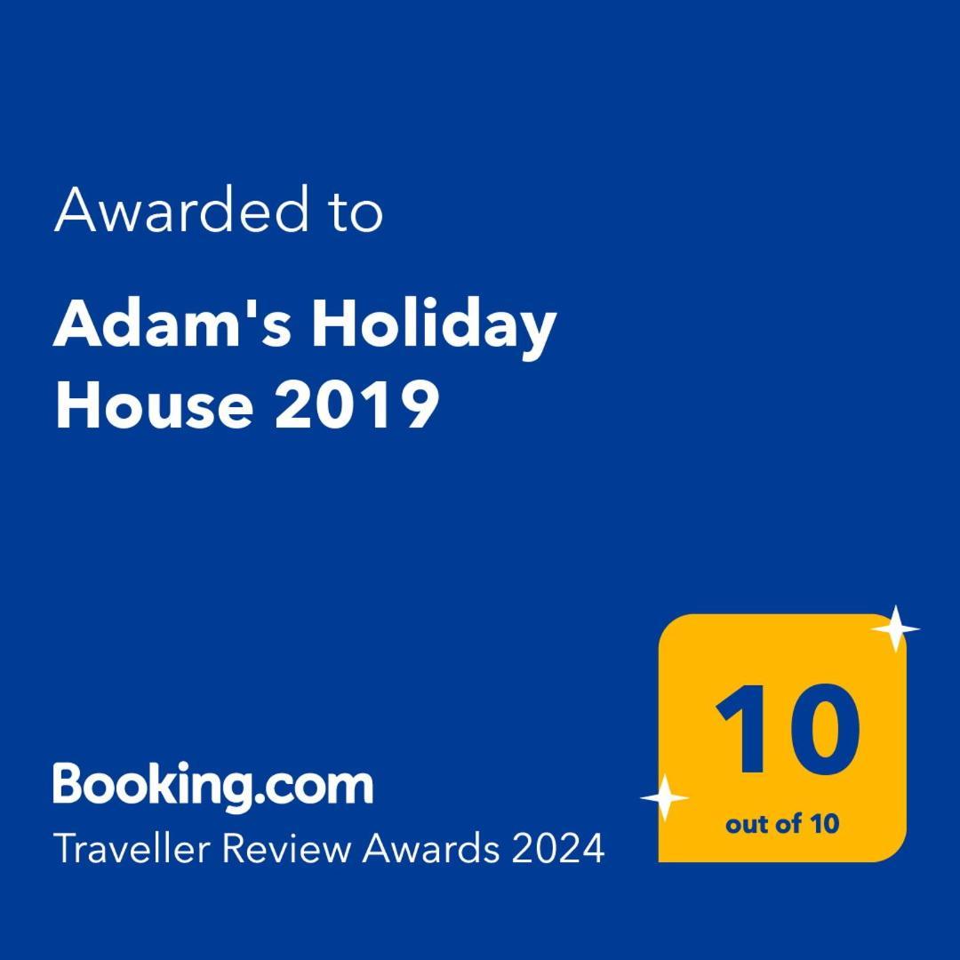 Adam'S Holiday House 2019 Kariani Luaran gambar